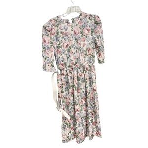 Vintage Floral Dress with Pink and Green Accents